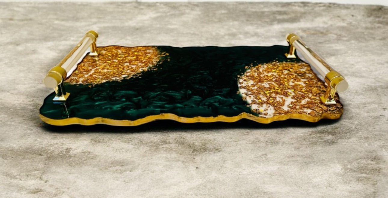 Green Geode Resin Tray with Gold Leaf – Handmade Luxury Decor